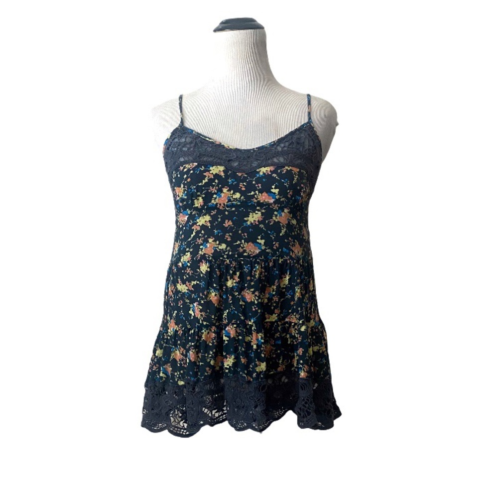 Free People | floaty cami top size small - Picture 1 of 6